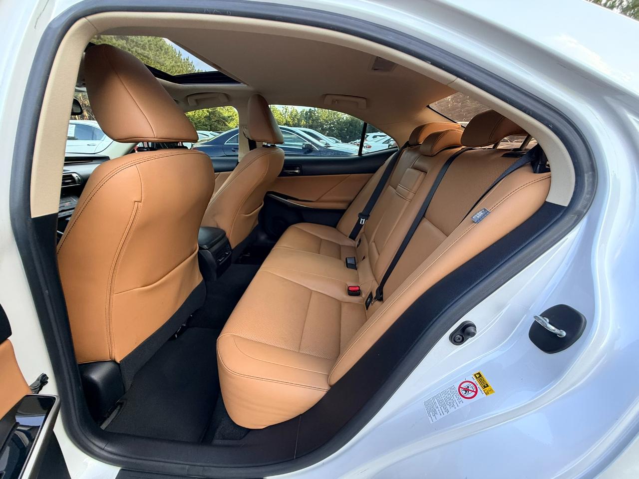 Lexus IS 200t 2016