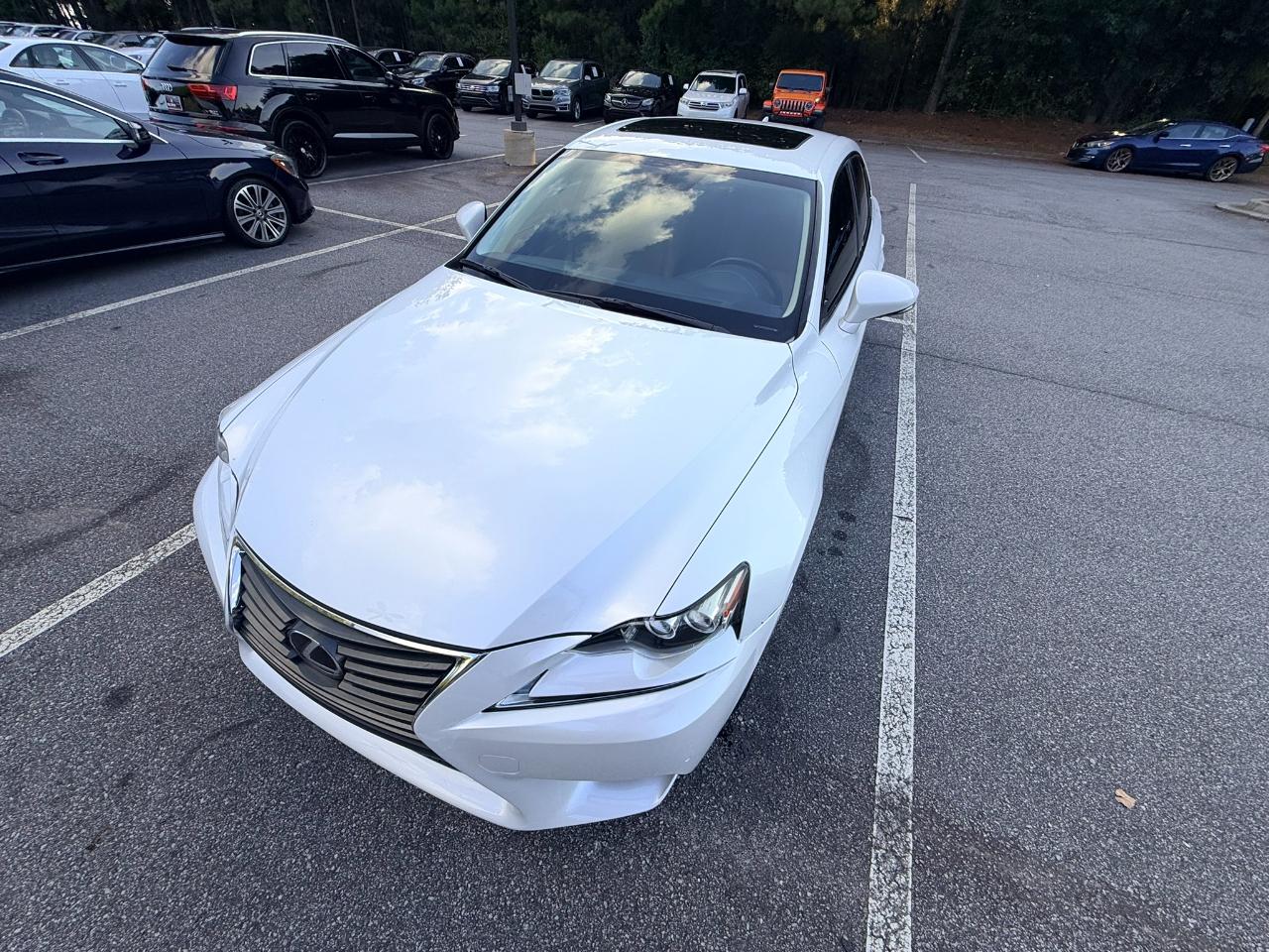 Lexus IS 200t 2016