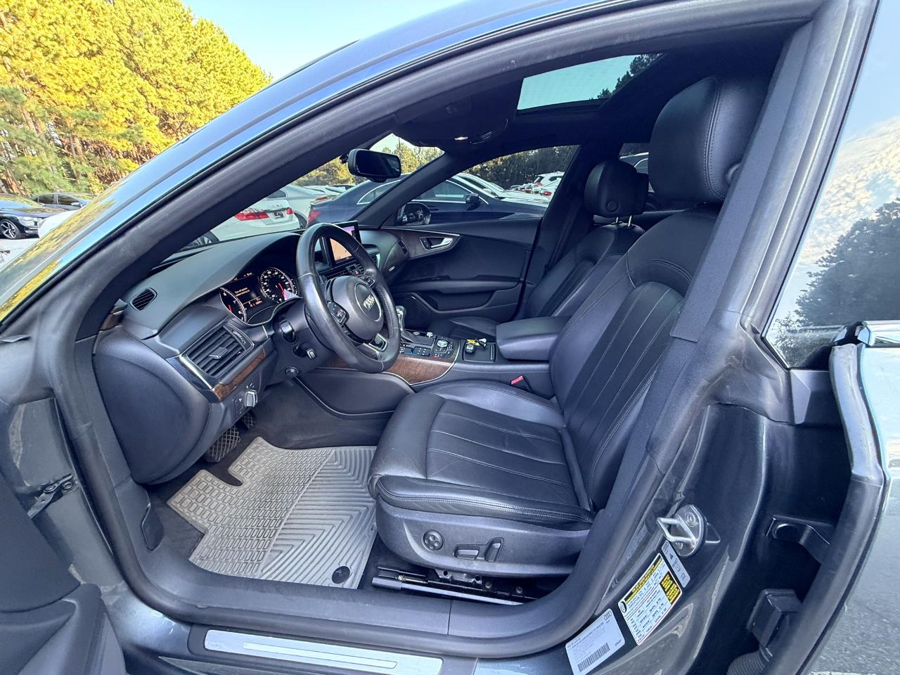 Audi A7 photo 10