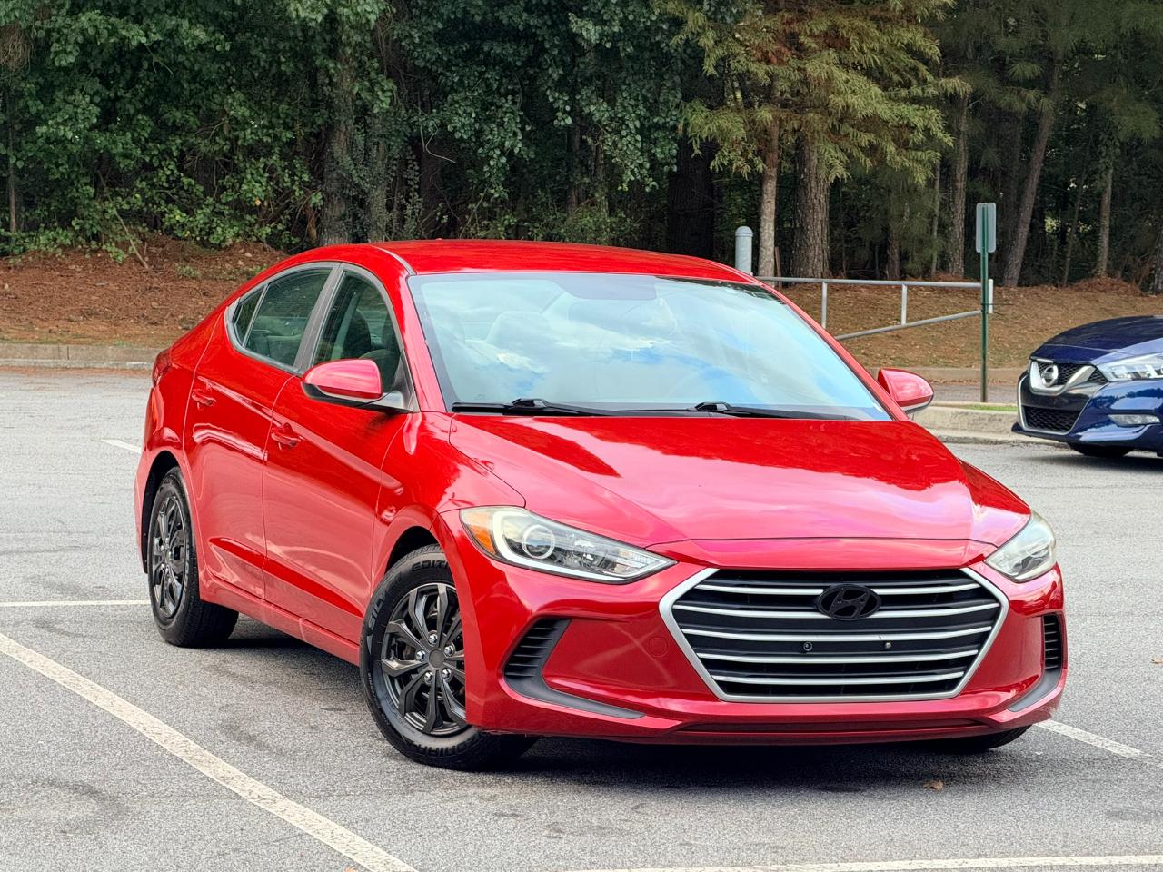 Hyundai Elantra photo 5