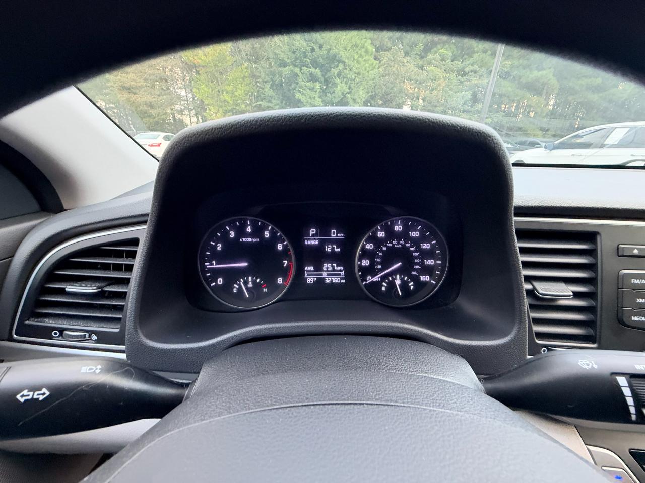 Hyundai Elantra photo 19