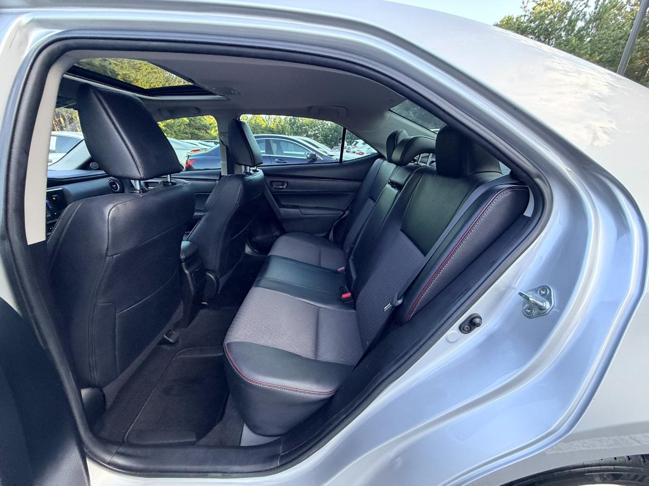 Toyota Corolla 50th Anniversary Special Edition CVT 2017