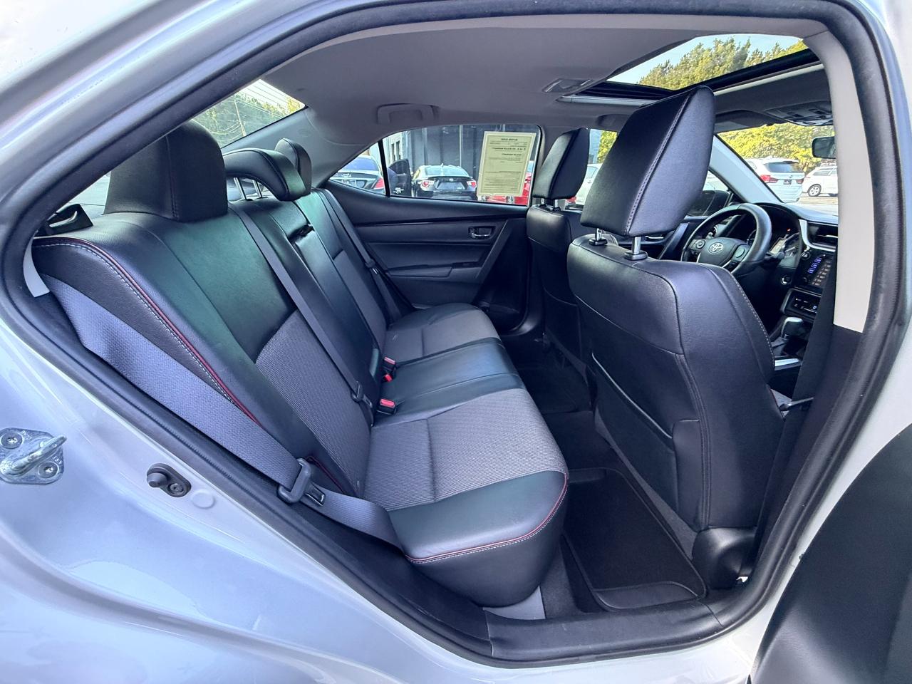 Toyota Corolla 50th Anniversary Special Edition CVT 2017