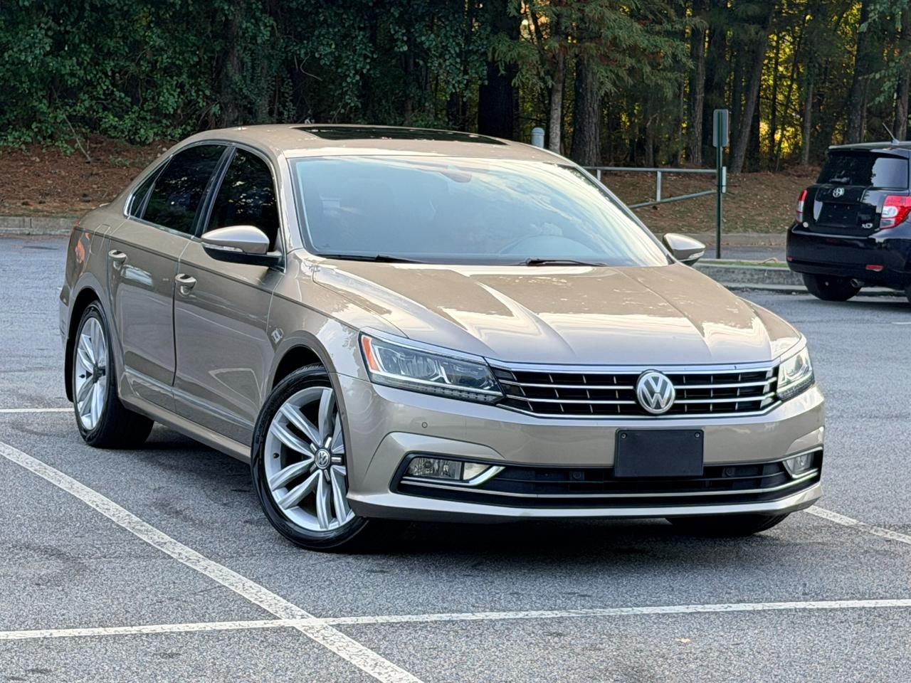 Volkswagen Passat 3.6L V6 SEL Premium 2016