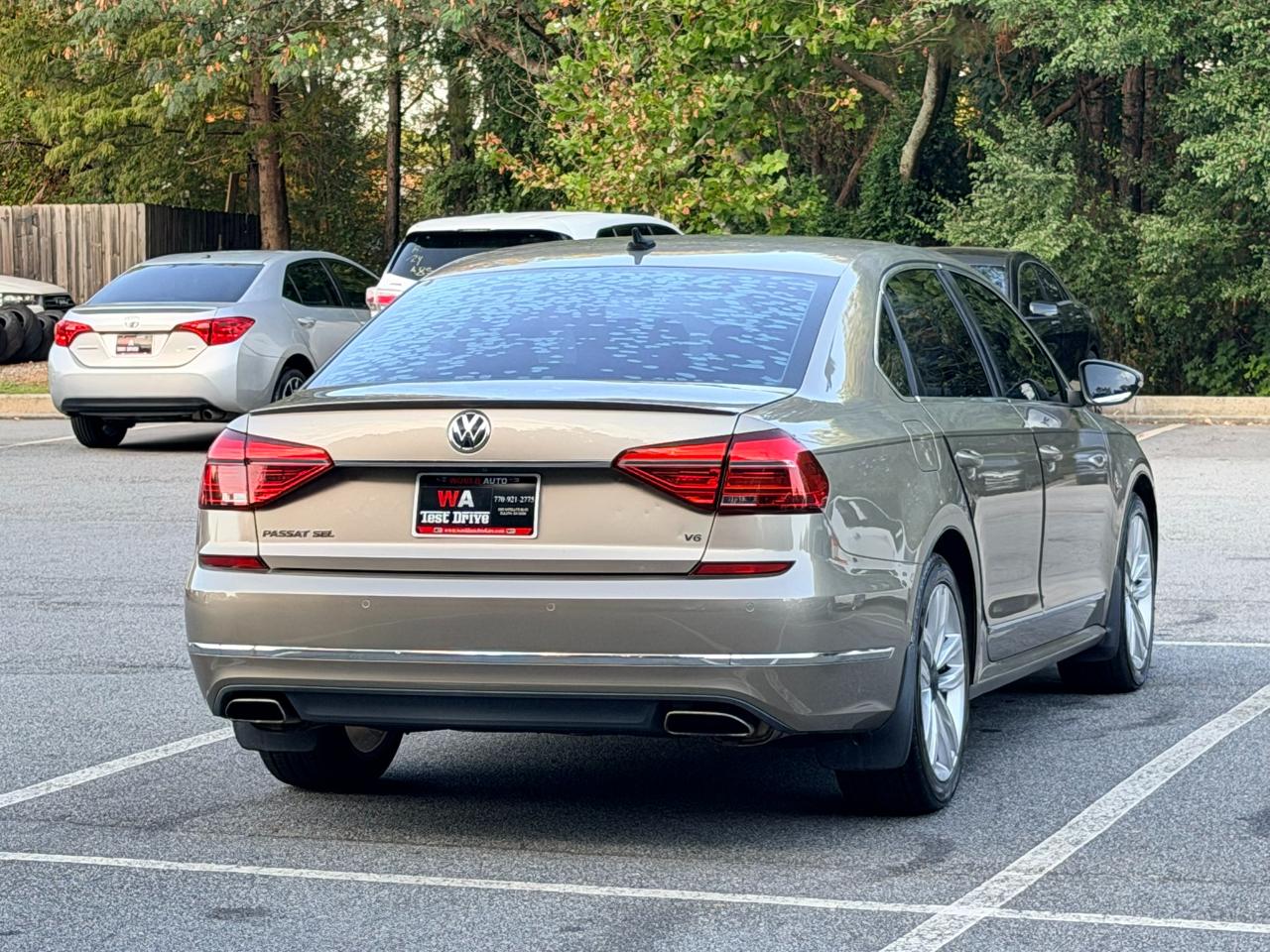 Volkswagen Passat 3.6L V6 SEL Premium 2016