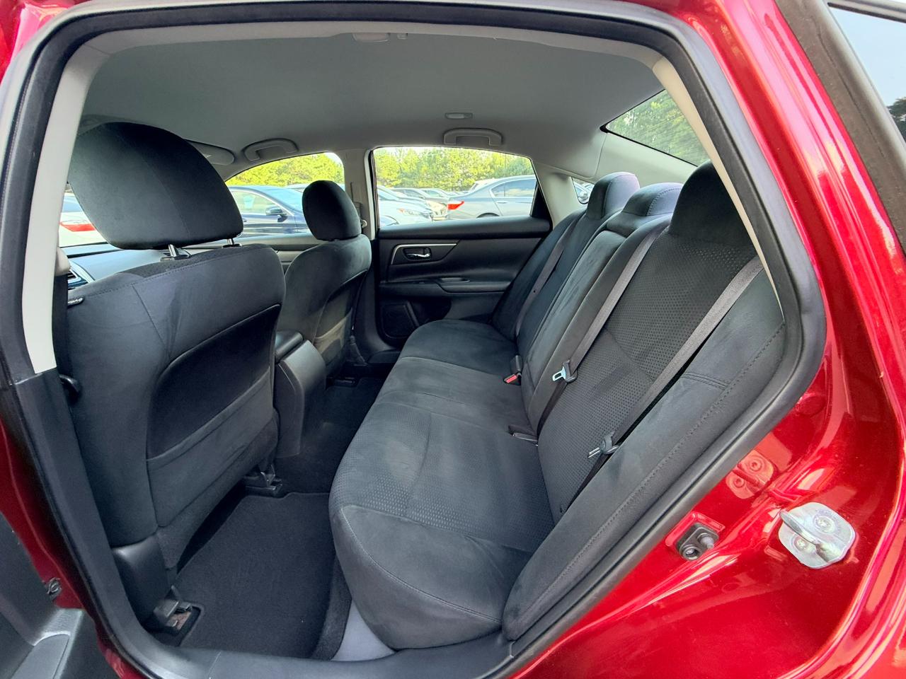 Nissan Altima 2.5 S 2015