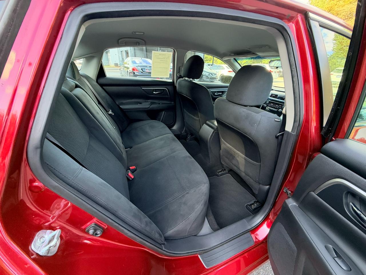 Nissan Altima 2.5 S 2015