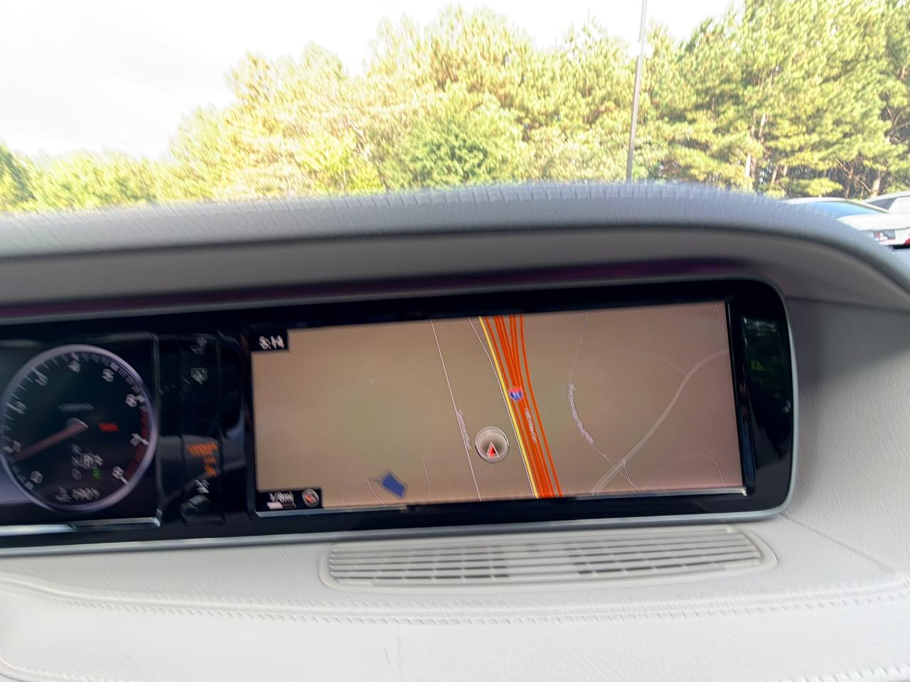 Mercedes-Benz S-Class S550 2016