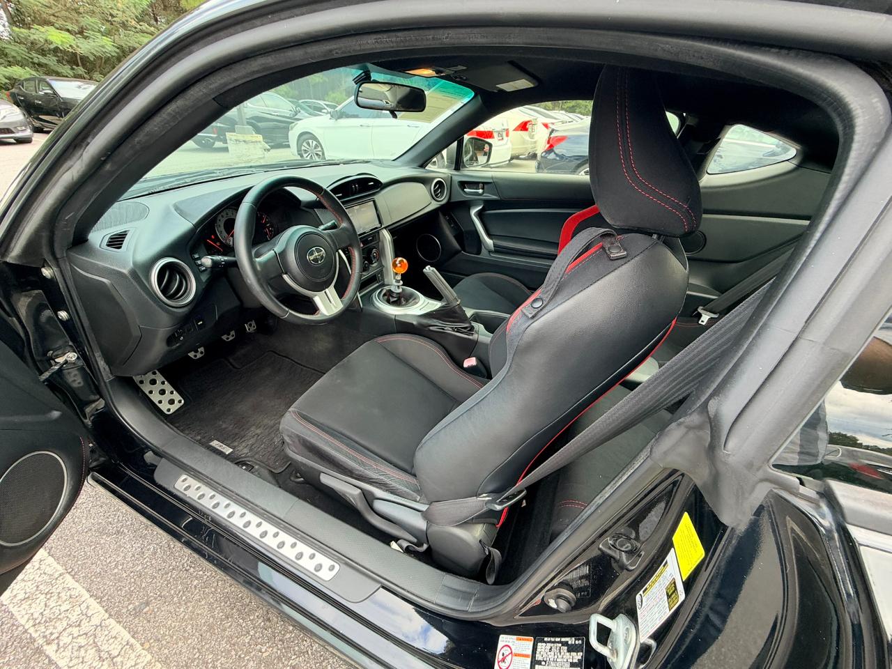 Scion FR-S 6MT 2016