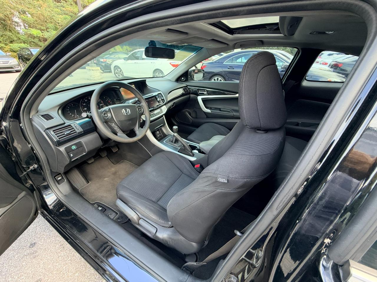 Honda Accord EX Coupe 6-Spd MT 2013