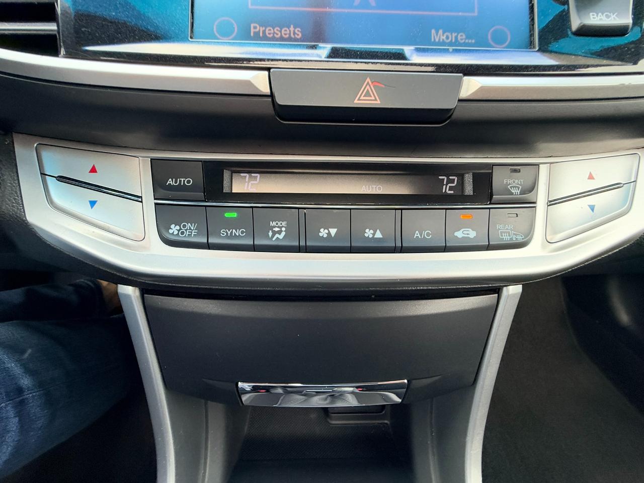 Honda Accord EX Coupe 6-Spd MT 2013