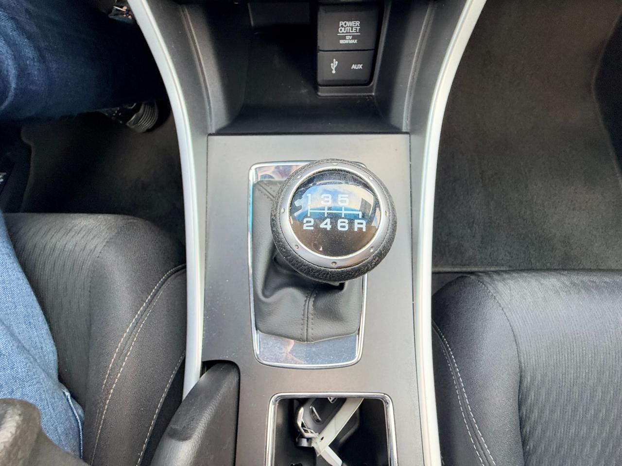 Honda Accord EX Coupe 6-Spd MT 2013