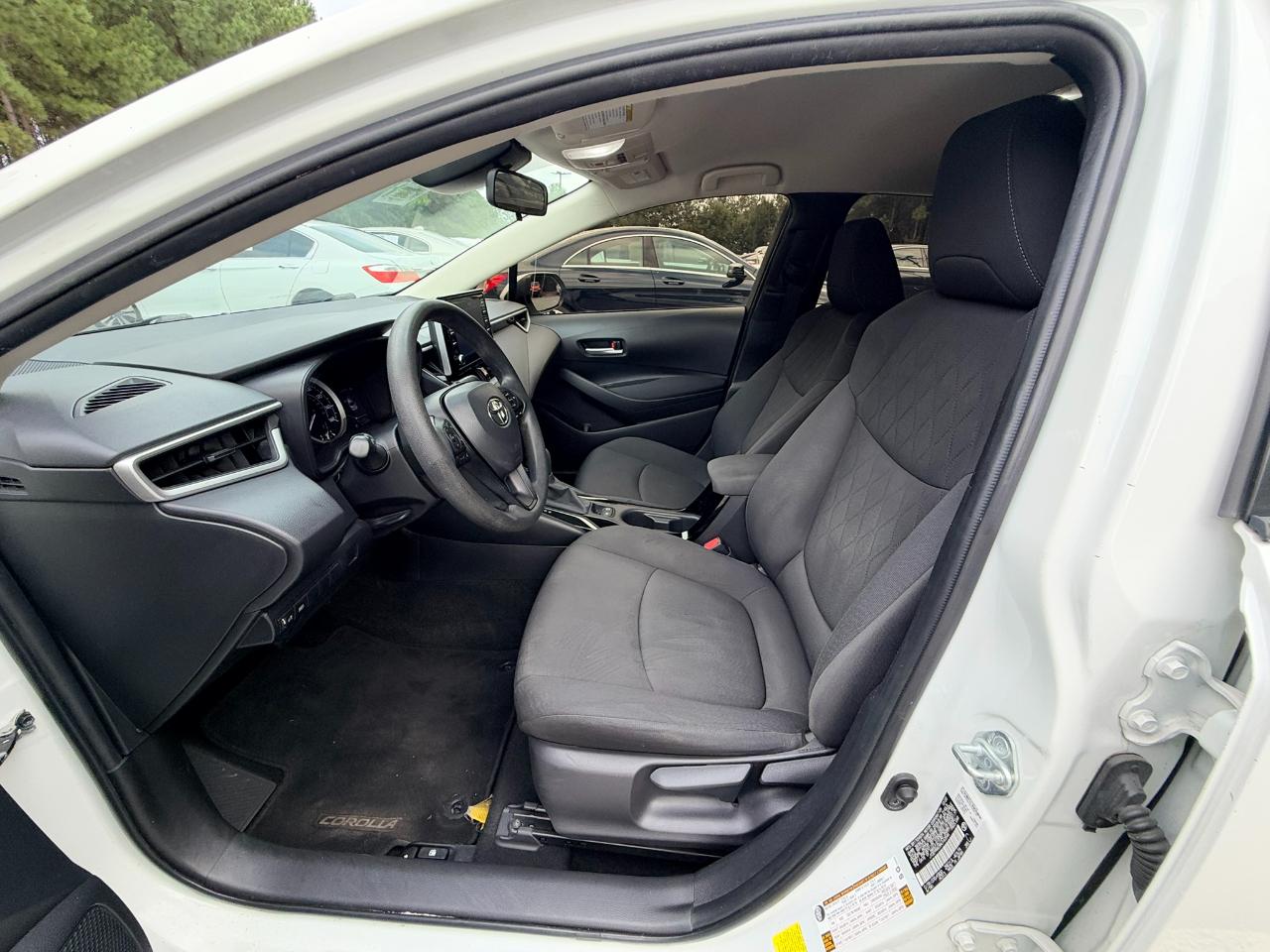 Toyota Corolla LE 2021