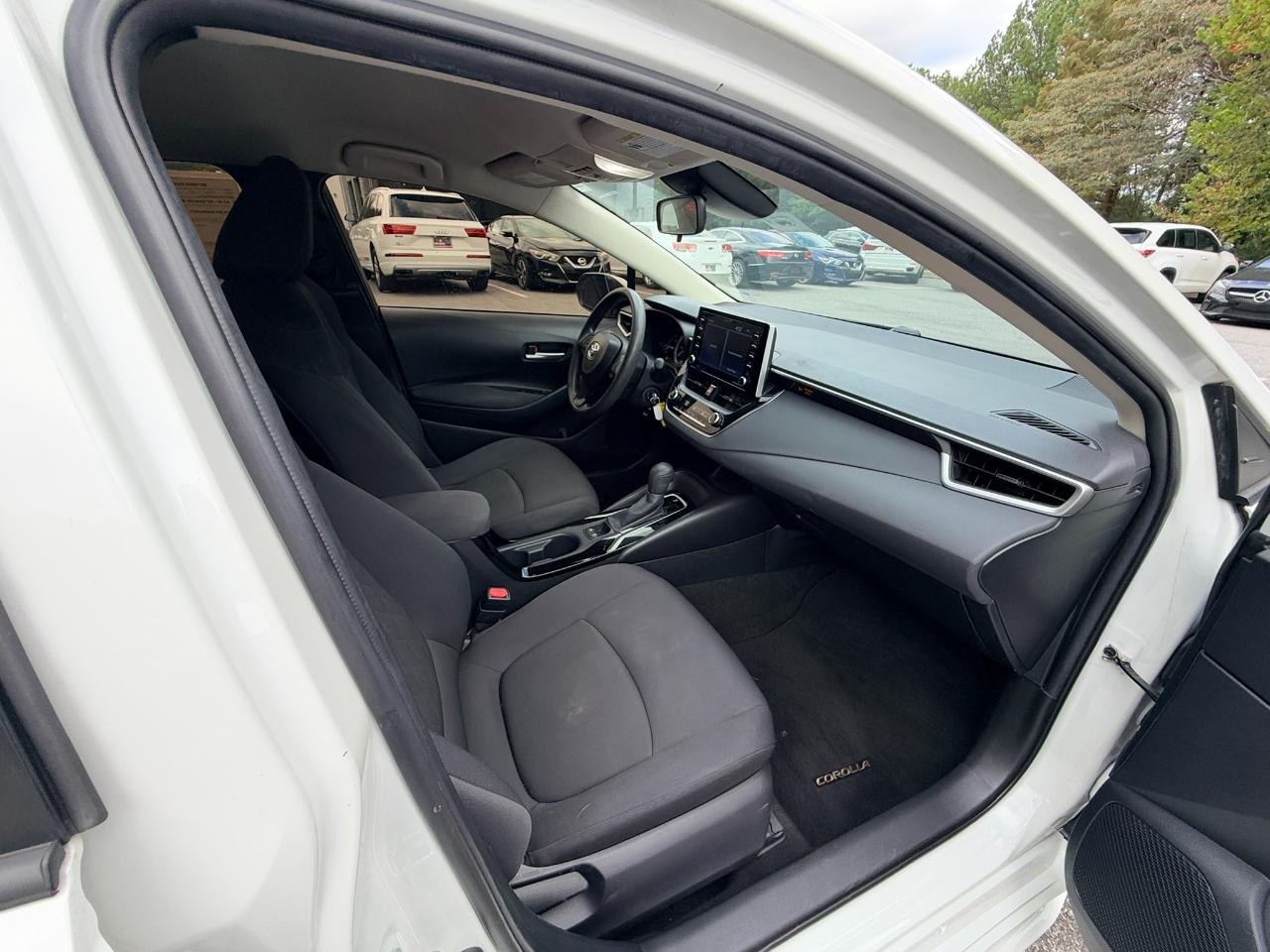 Toyota Corolla LE 2021