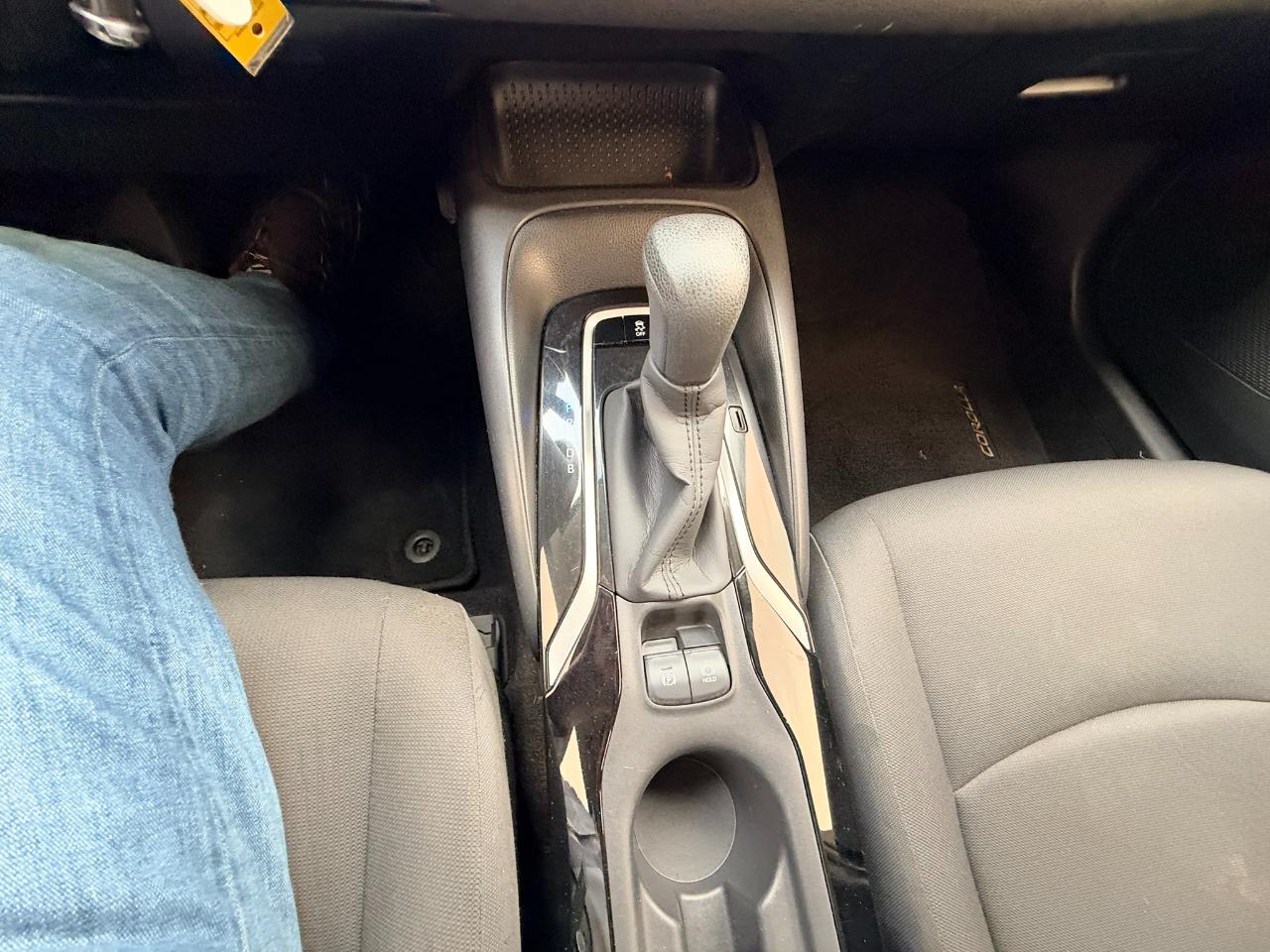 Toyota Corolla LE 2021