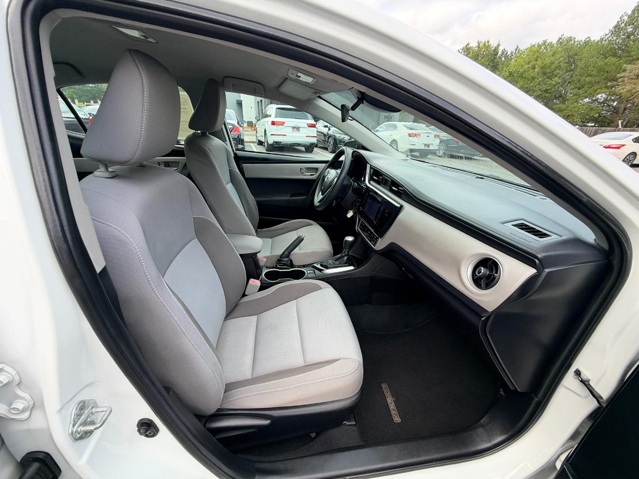 Toyota Corolla LE 2018