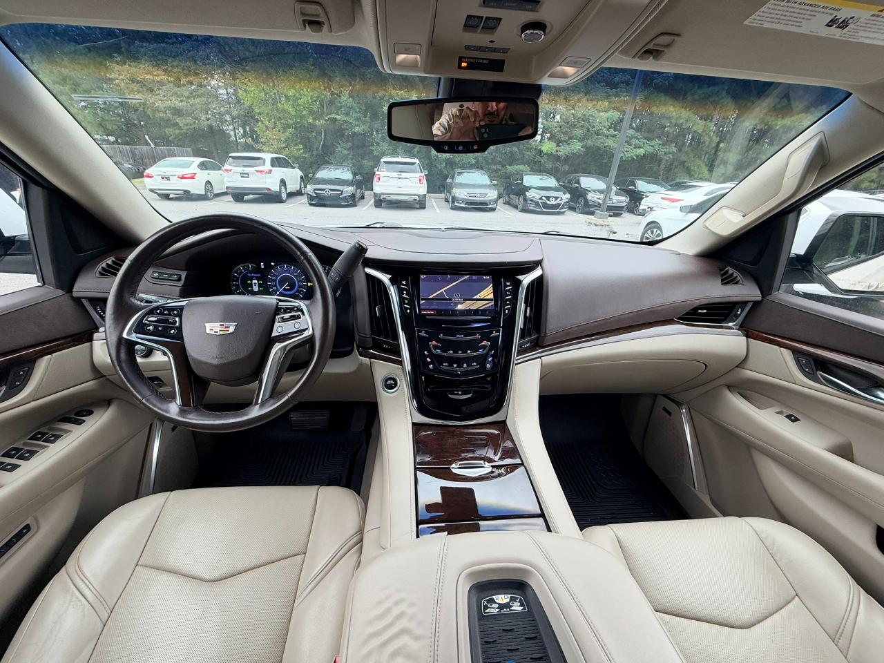 Cadillac Escalade ESV 2WD Premium 2016