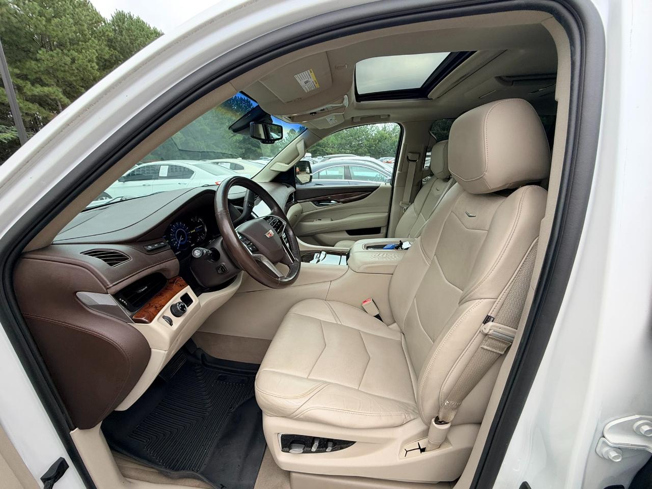 Cadillac Escalade ESV 2WD Premium 2016