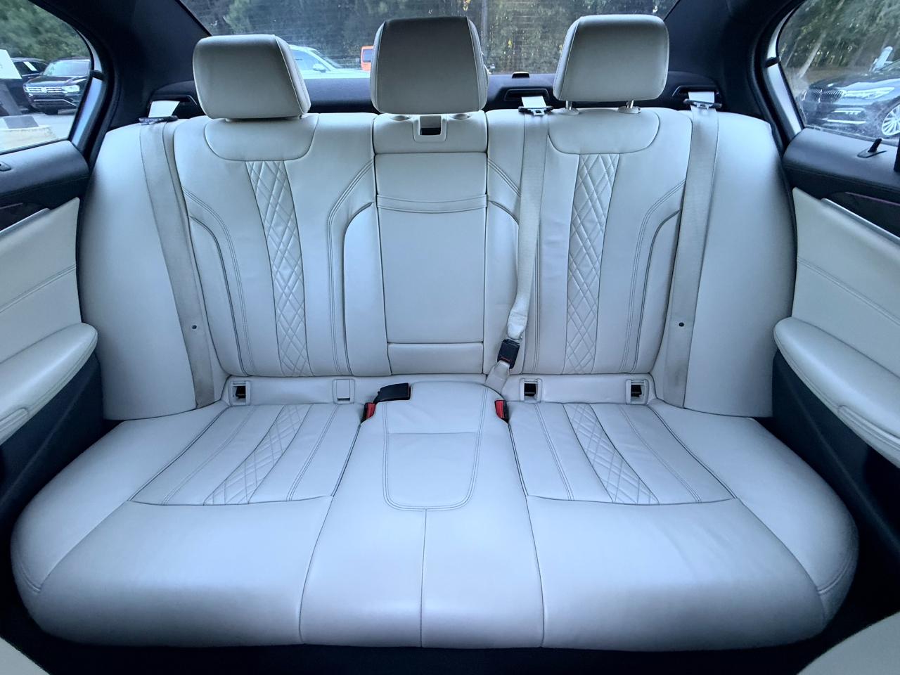 BMW 540i photo 13