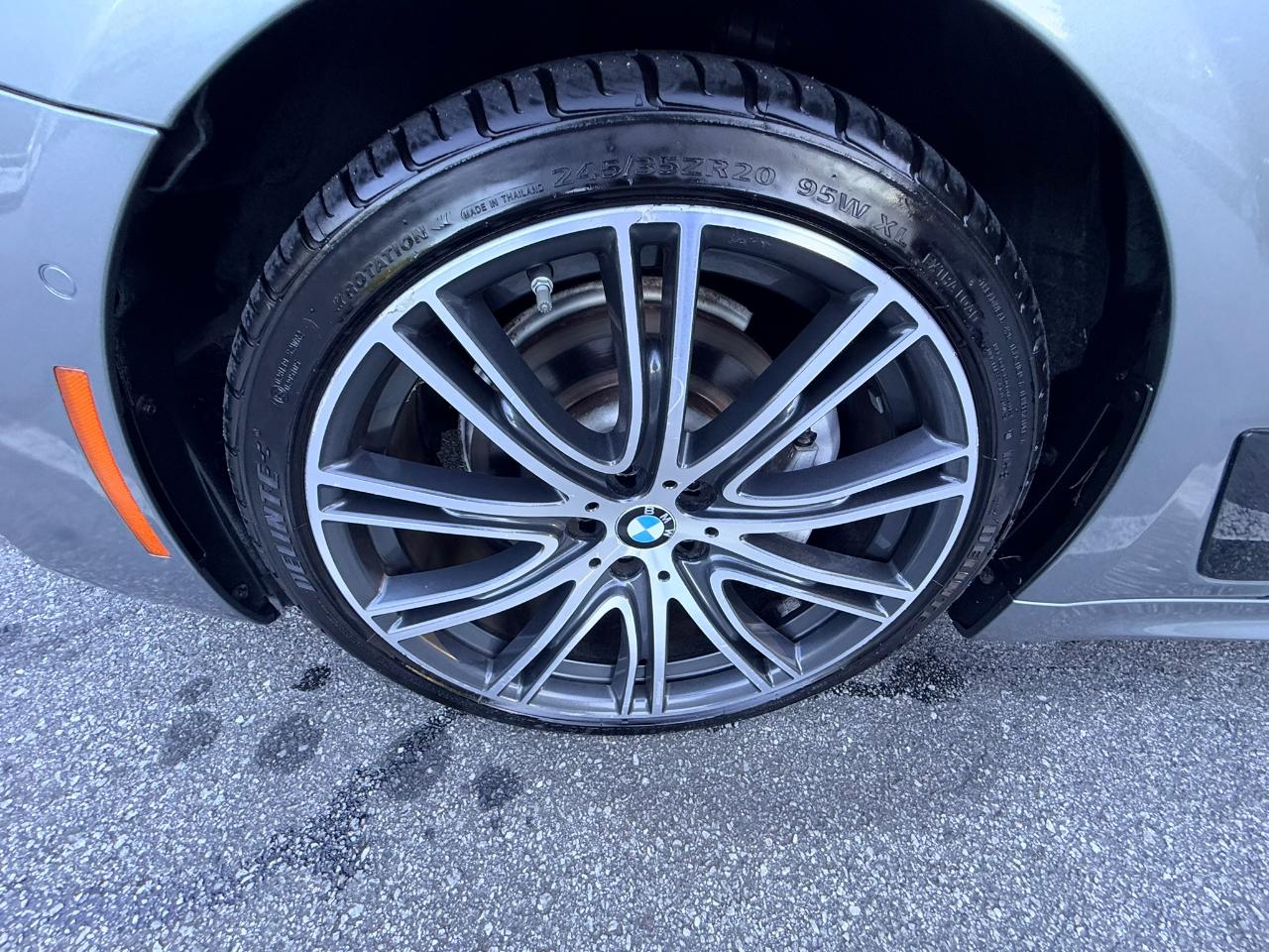 BMW 540i photo 34