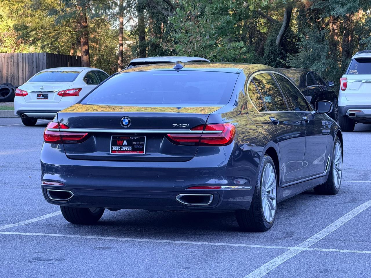 BMW 7-Series 740i 2018