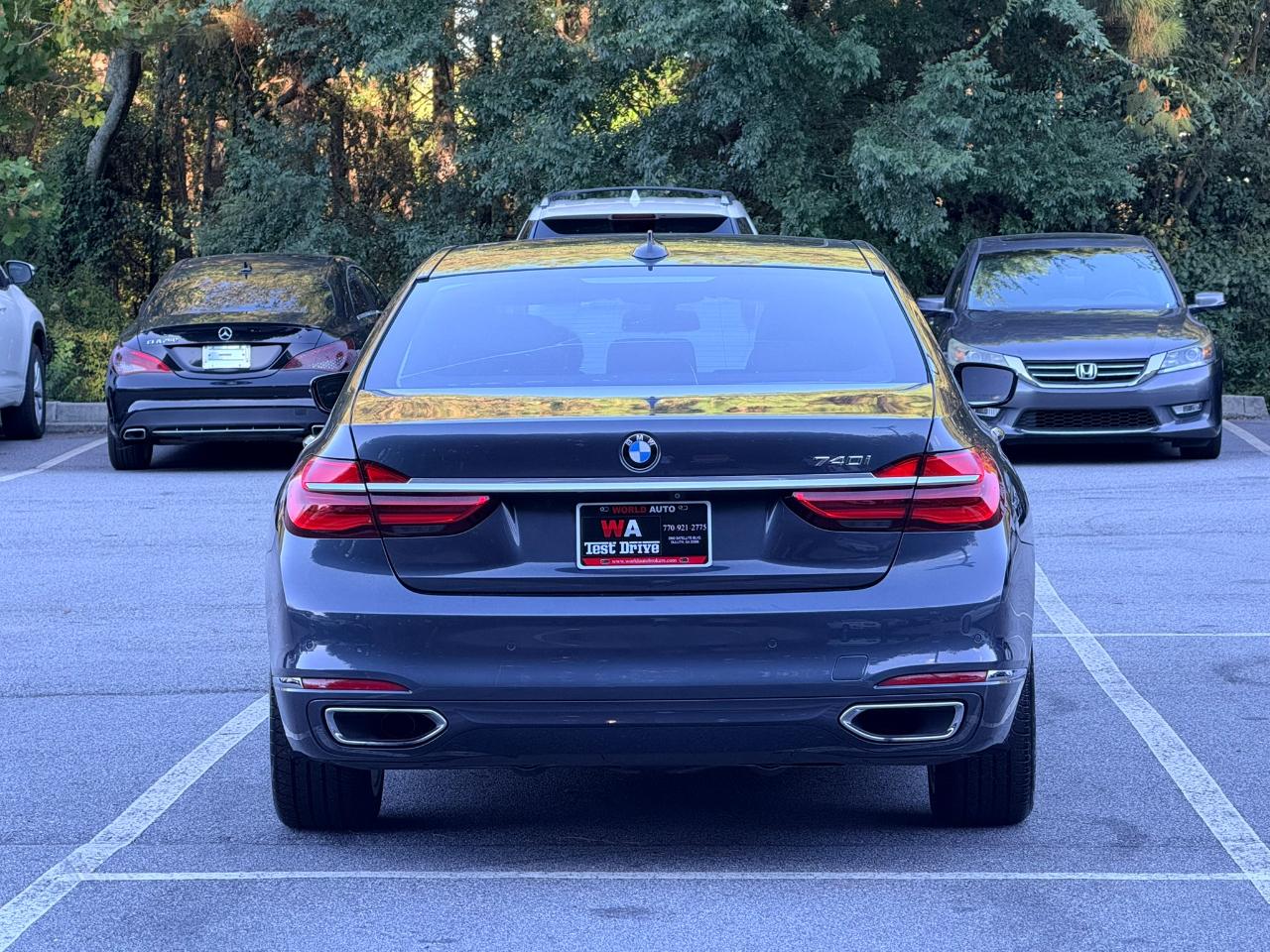BMW 7-Series 740i 2018