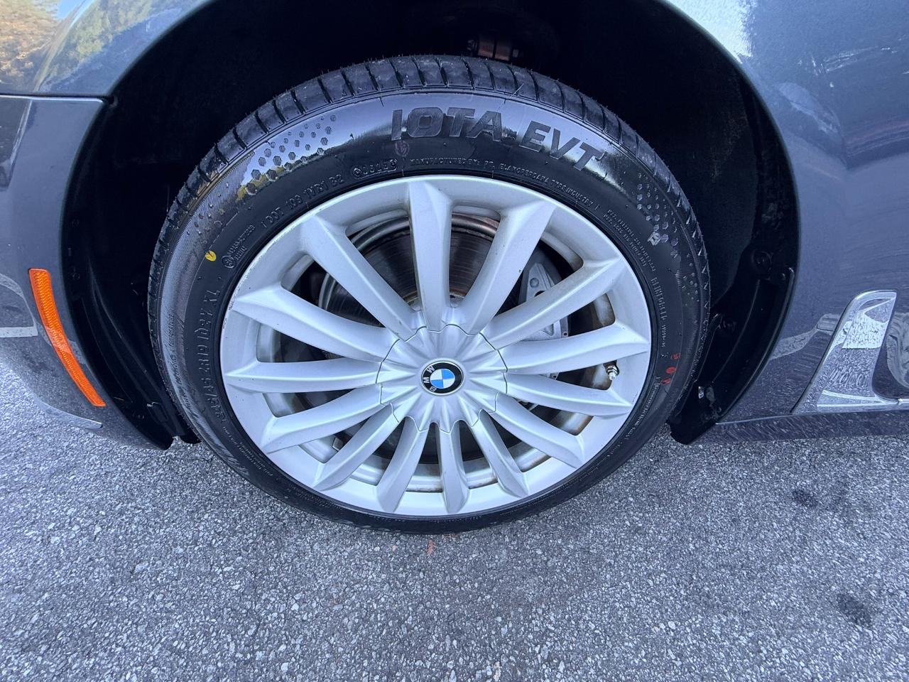 BMW 7-Series 740i 2018