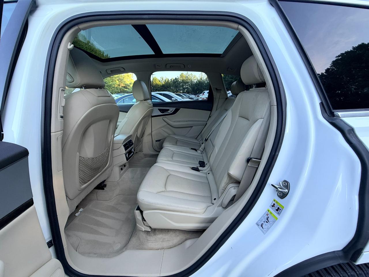 Audi Q7 photo 12