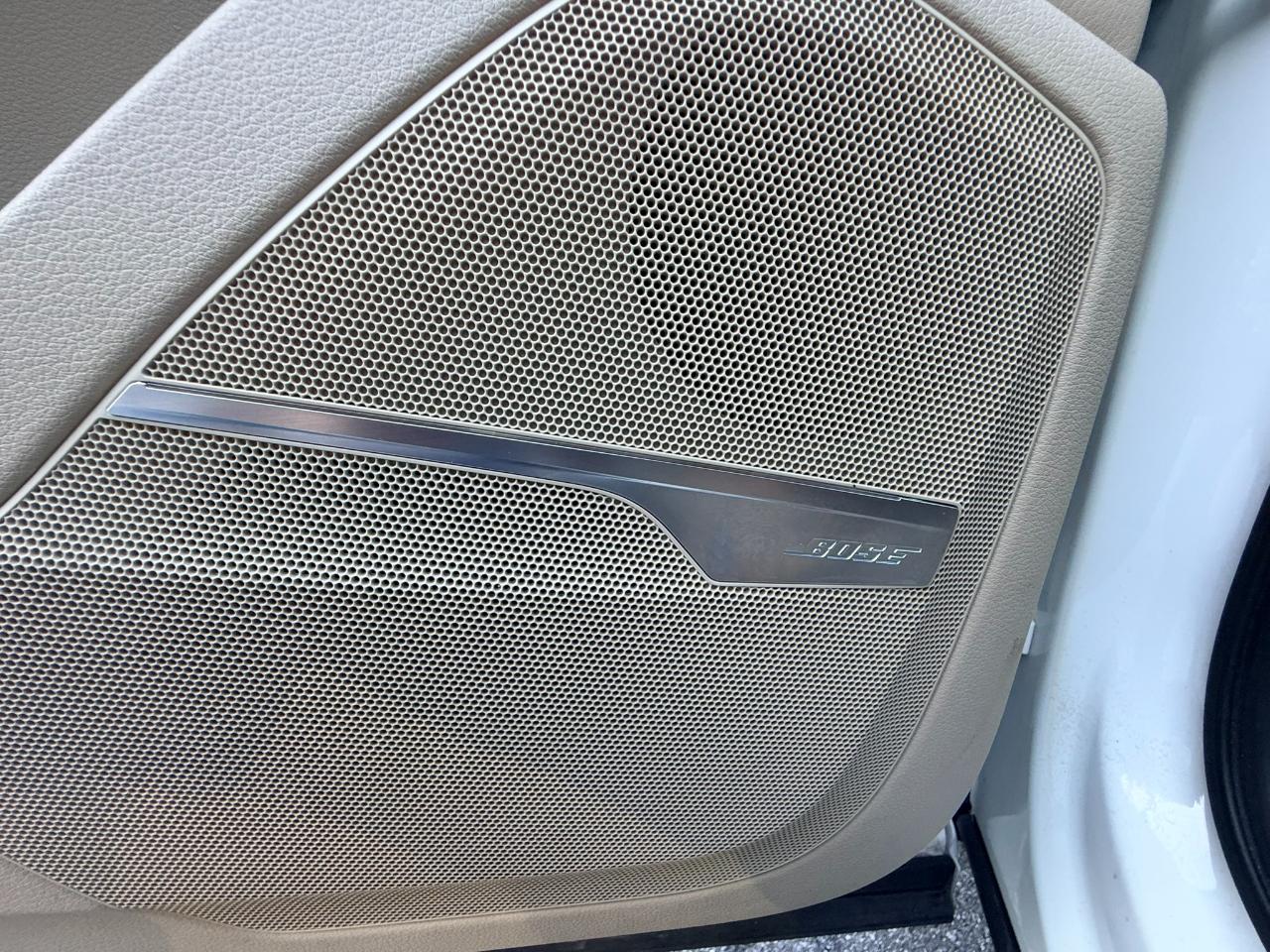 Audi Q7 photo 34