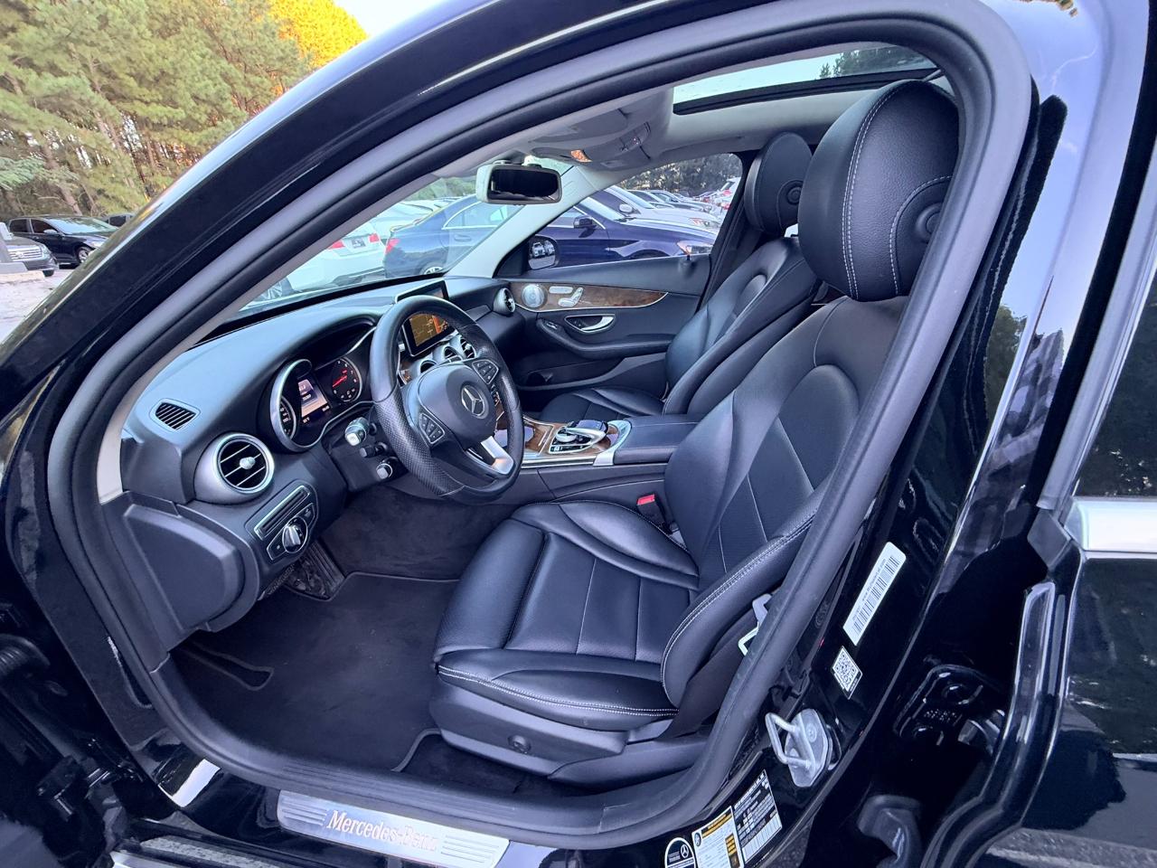 Mercedes-Benz C-Class C300 4MATIC Sedan 2017