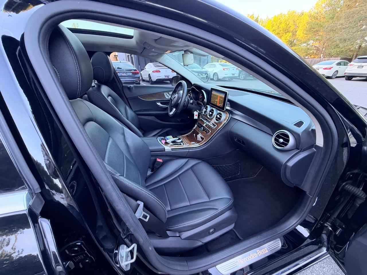 Mercedes-Benz C-Class C300 4MATIC Sedan 2017