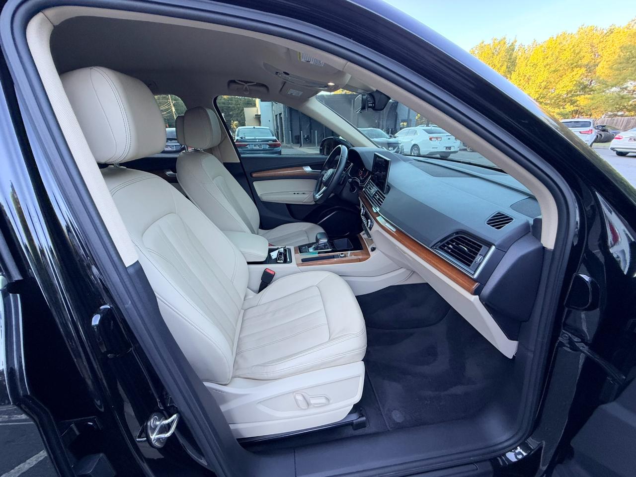 Audi Q5 2.0T Premium quattro 2021