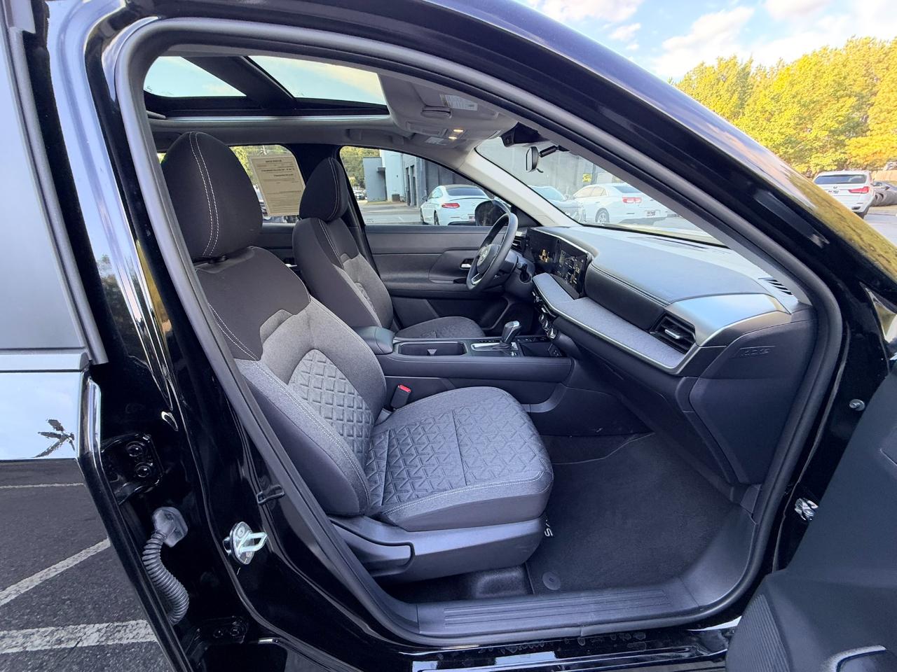 Nissan Kicks SV 2025
