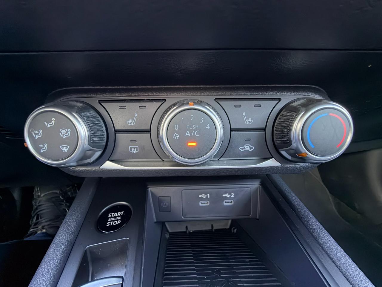 Nissan Kicks SV 2025