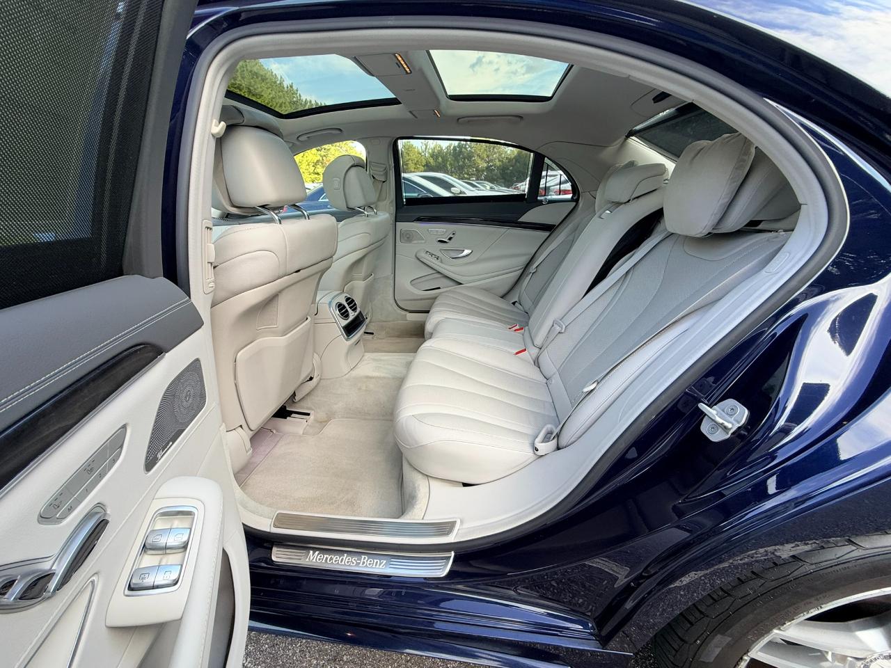 Mercedes-Benz S-Class S550 4MATIC 2016