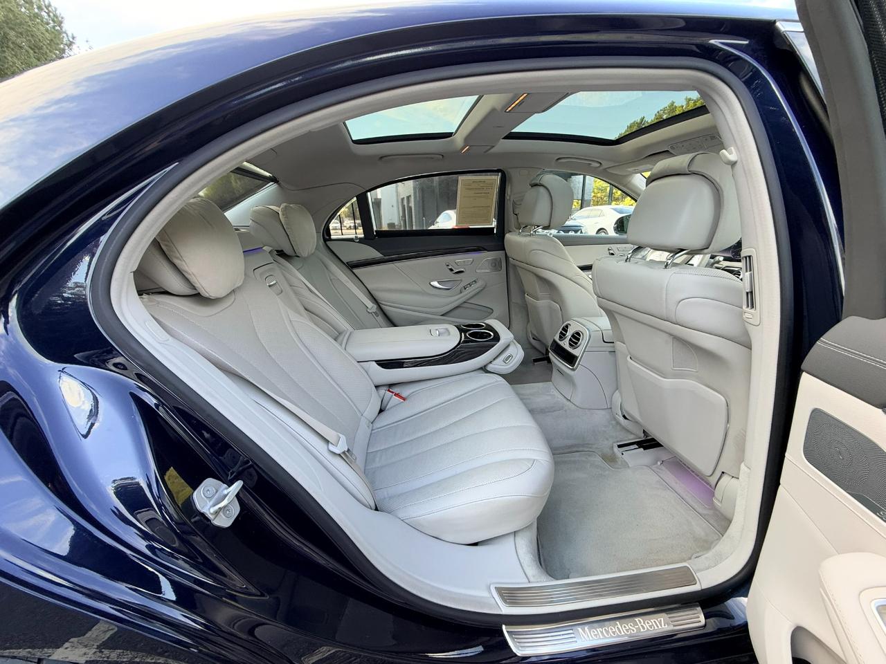 Mercedes-Benz S-Class S550 4MATIC 2016