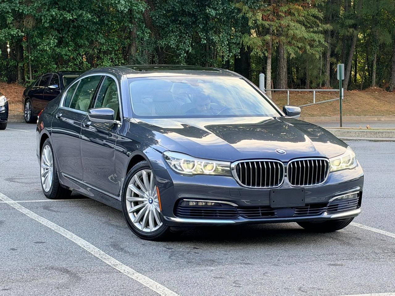 BMW 7-Series 740i 2017
