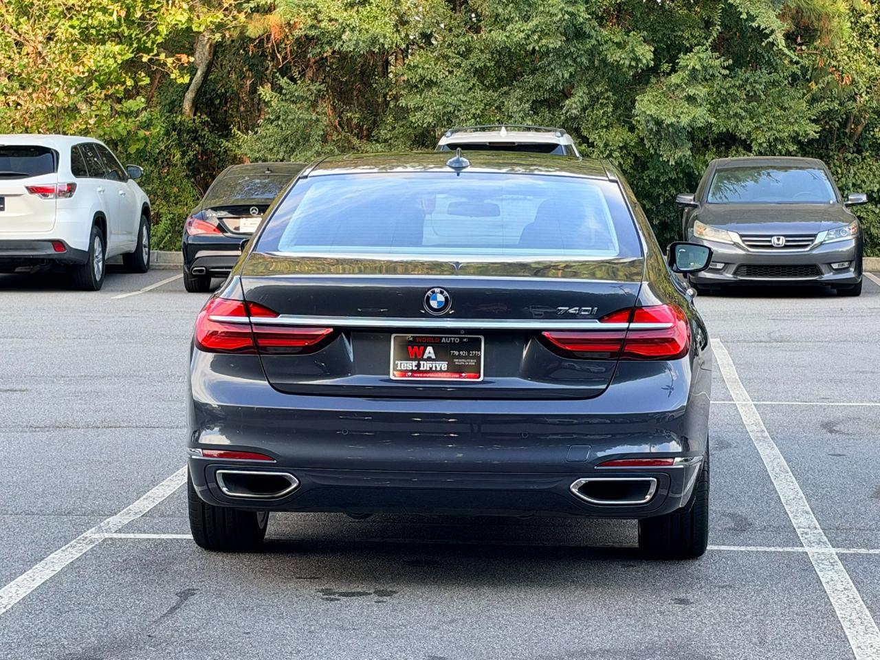 BMW 7-Series 740i 2017
