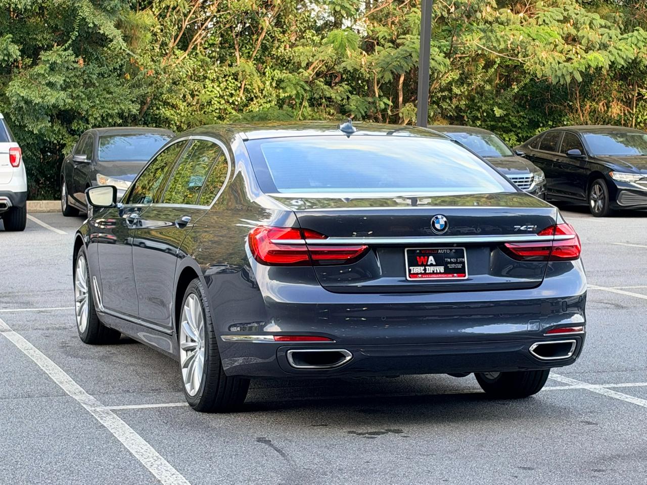 BMW 7-Series 740i 2017