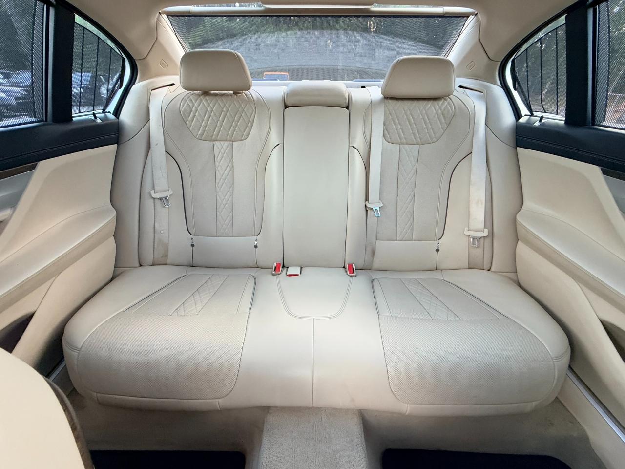 BMW 7-Series 740i 2017