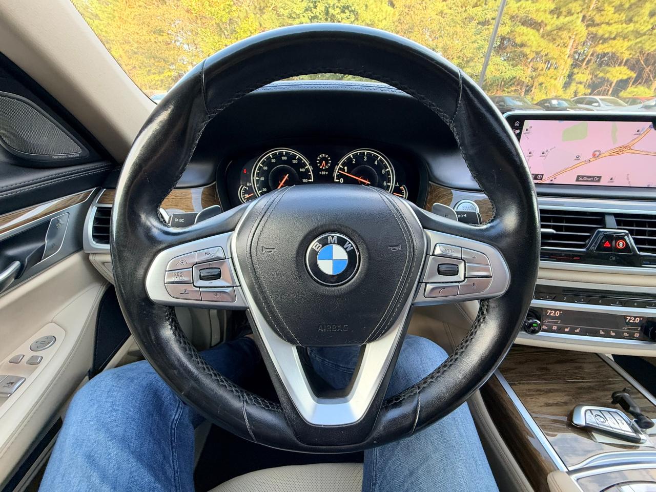 BMW 7-Series 740i 2017