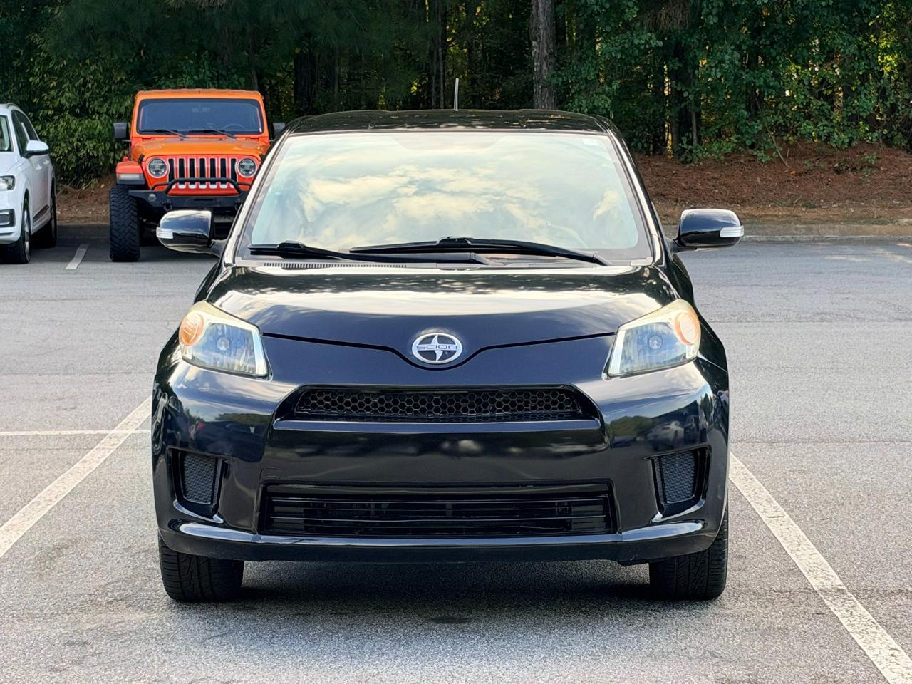 Scion xD 5-Door Hatchback 4-Spd AT 2012