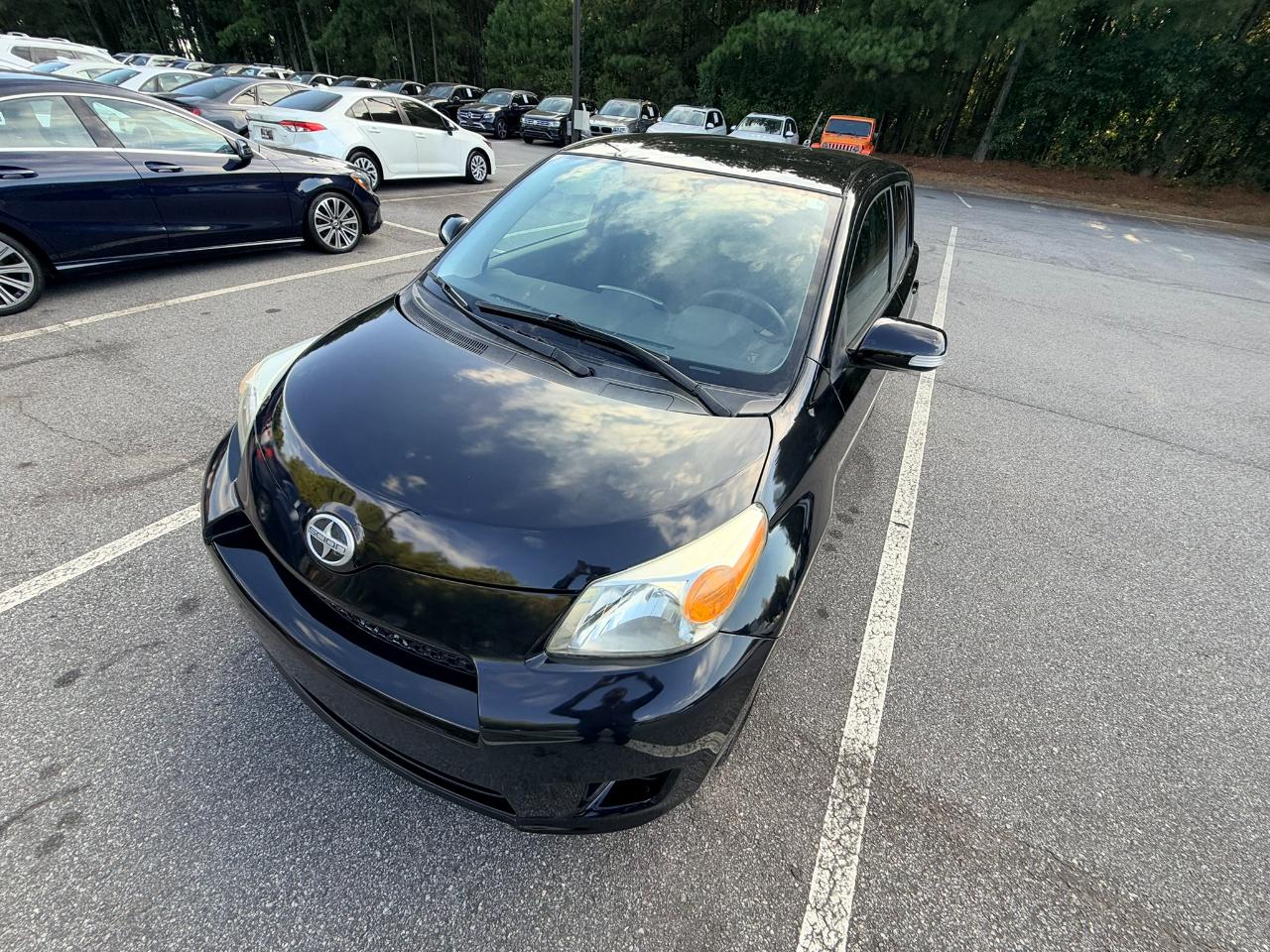 Scion xD 5-Door Hatchback 4-Spd AT 2012