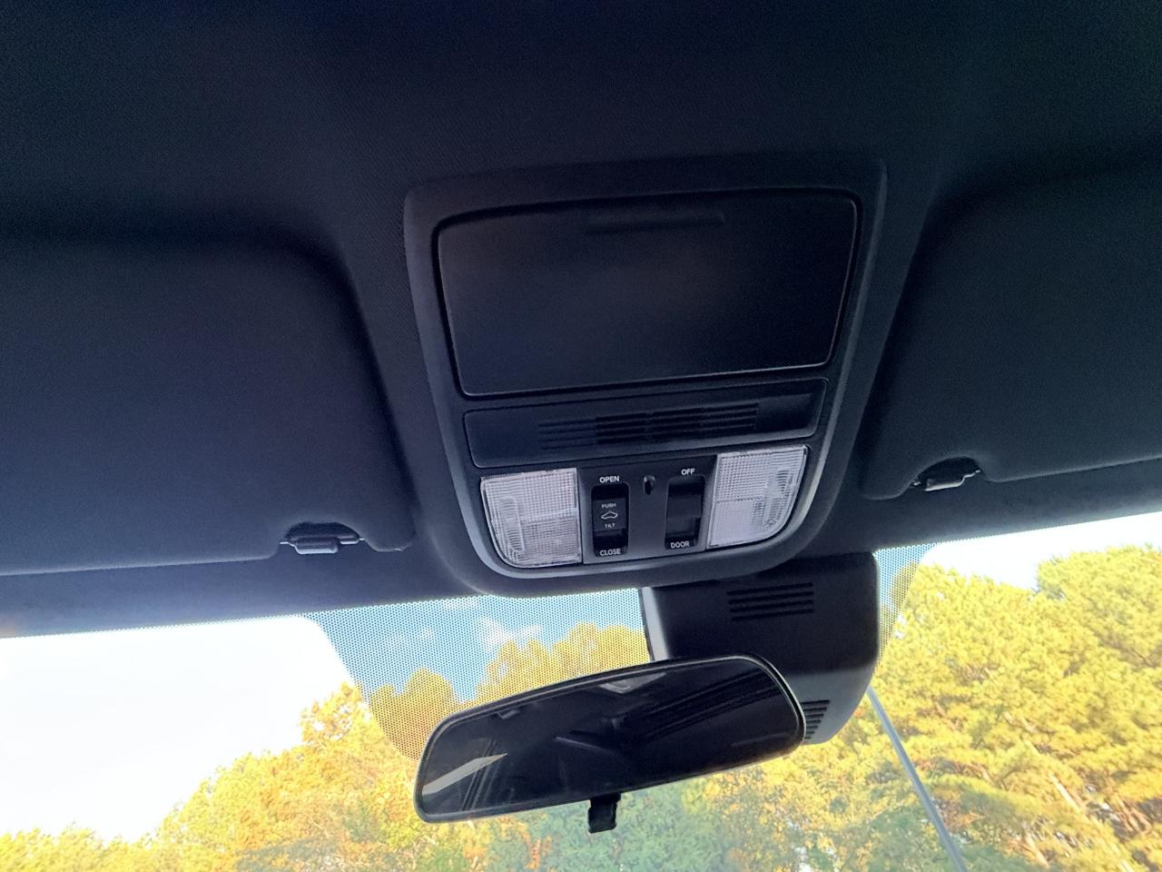 Honda Accord photo 27