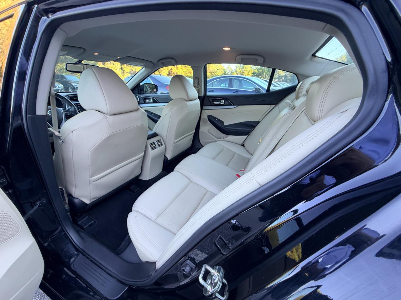 Nissan Maxima 3.5 SV 2017