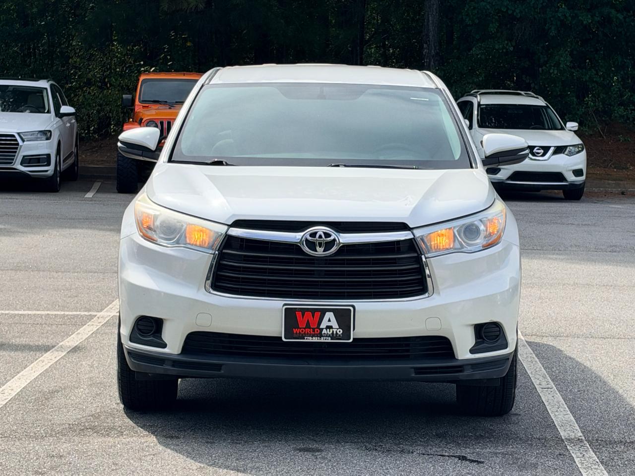 Toyota Highlander LE FWD V6 2016