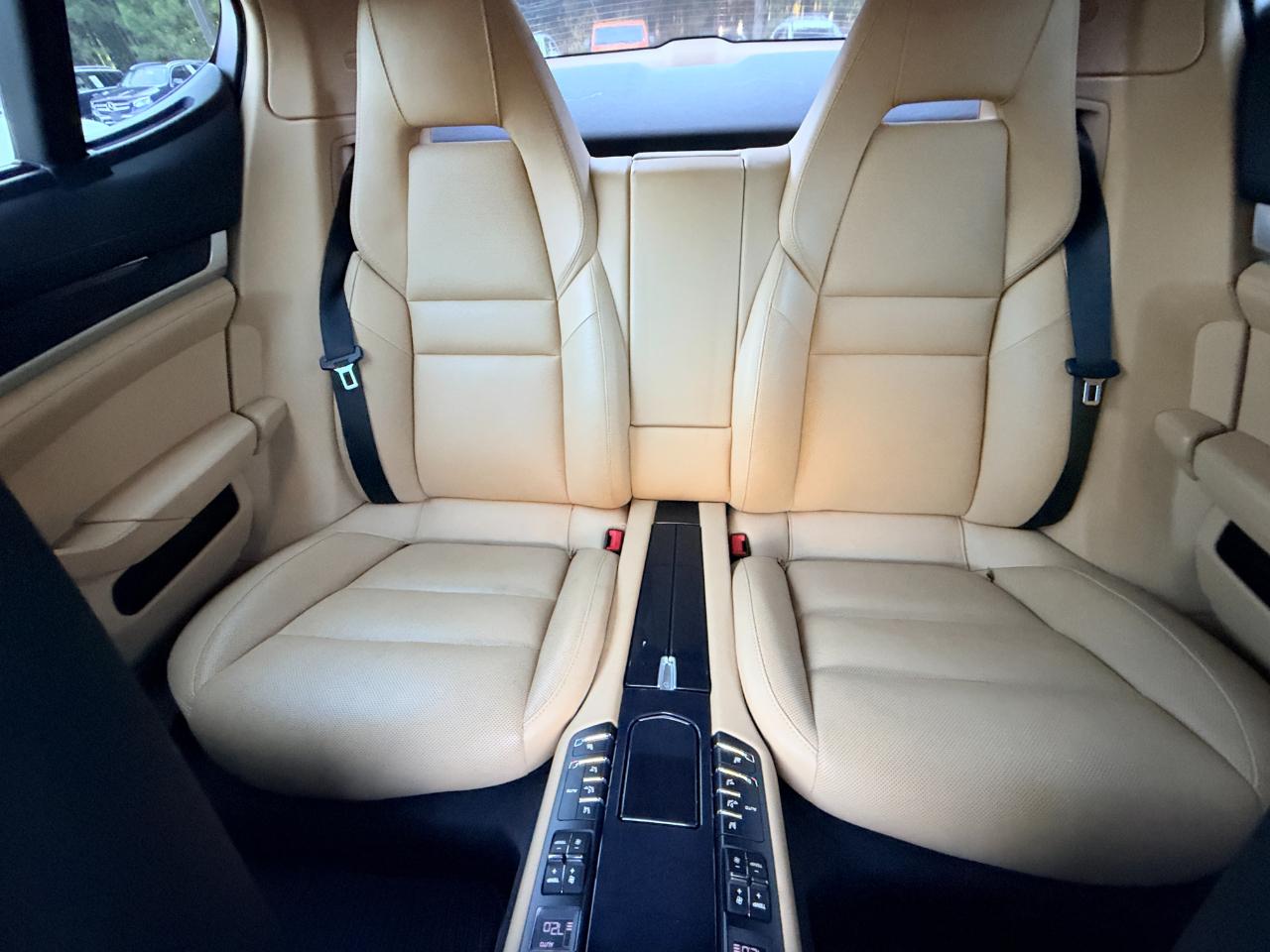 Porsche Panamera  2015