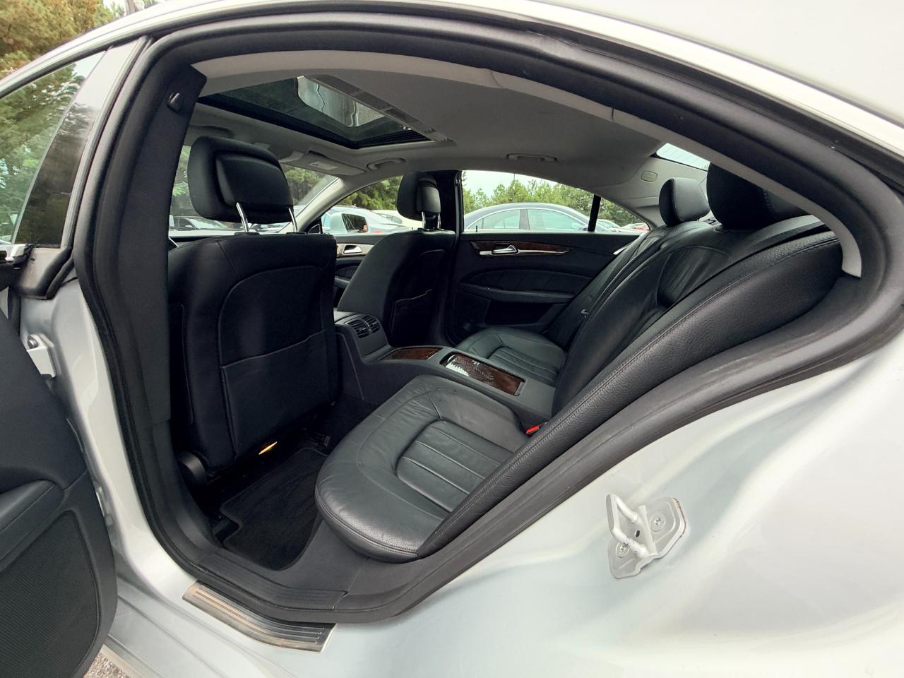 Mercedes-Benz CLS-Class CLS550 2012
