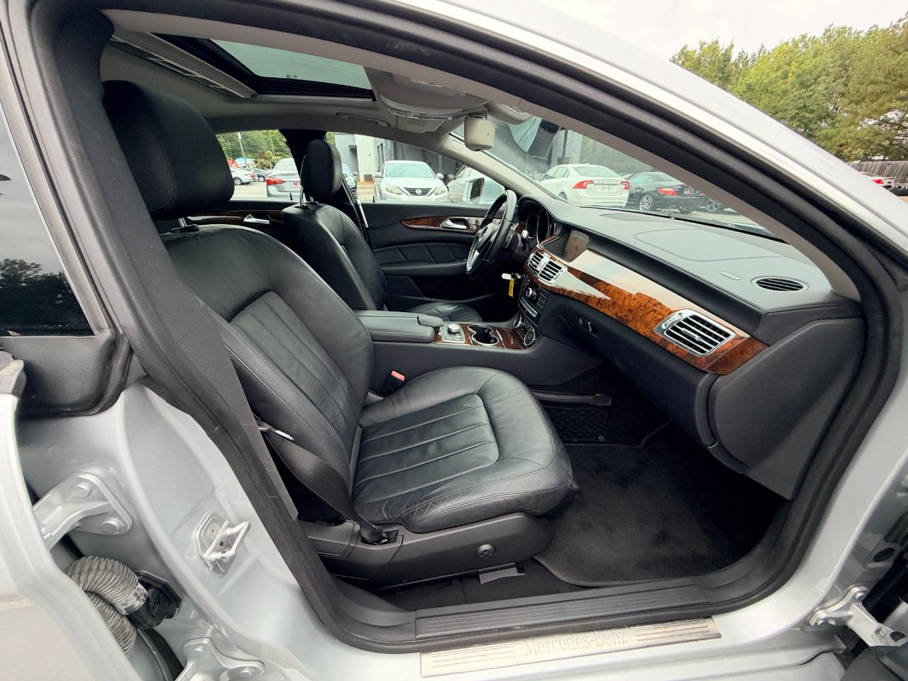 Mercedes-Benz CLS-Class CLS550 2012