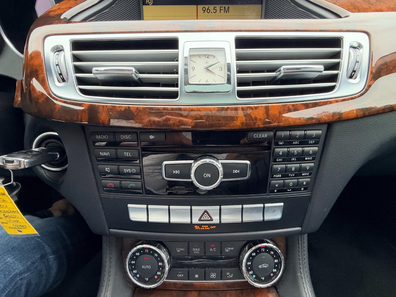Mercedes-Benz CLS-Class CLS550 2012